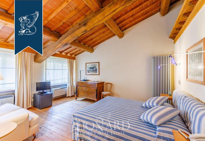 Image No.24-Ferme de 23 chambres à vendre à Castelfranco di Sopra