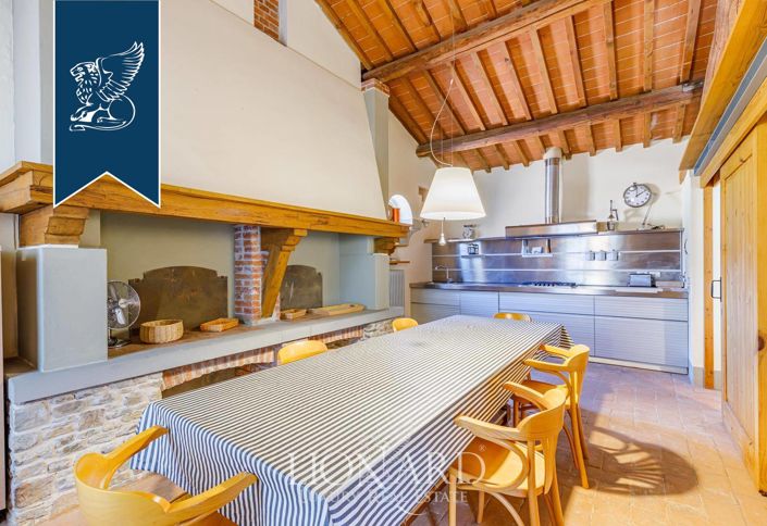 Image No.26-Ferme de 23 chambres à vendre à Castelfranco di Sopra