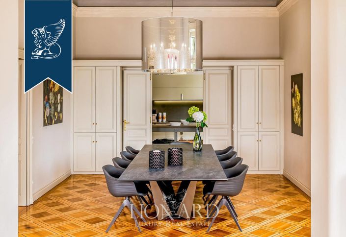 Image No.17-6 Bed Hotel for sale