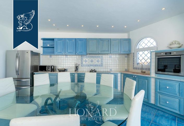 Image No.11-6 Bed Villa for sale