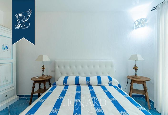 Image No.18-6 Bed Villa for sale