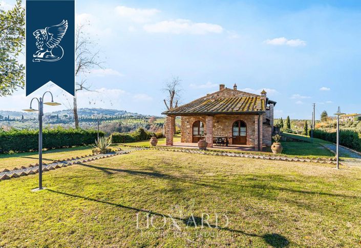 Image No.13-Ferme de 14 chambres à vendre à Montaione