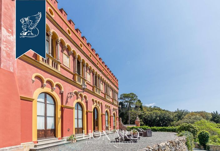 Image No.36-40 Bed Property for sale