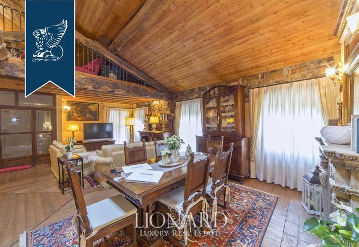 Image No.48-8 Bed Villa for sale