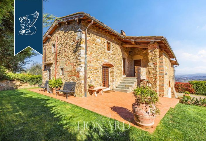 Image No.8-6 Bed Villa for sale