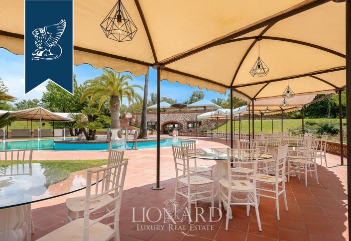 Image No.11-7 Bed Villa for sale