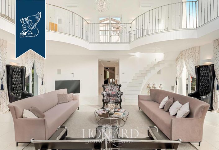 Image No.10-Villa de 5 chambres à vendre à Lucca