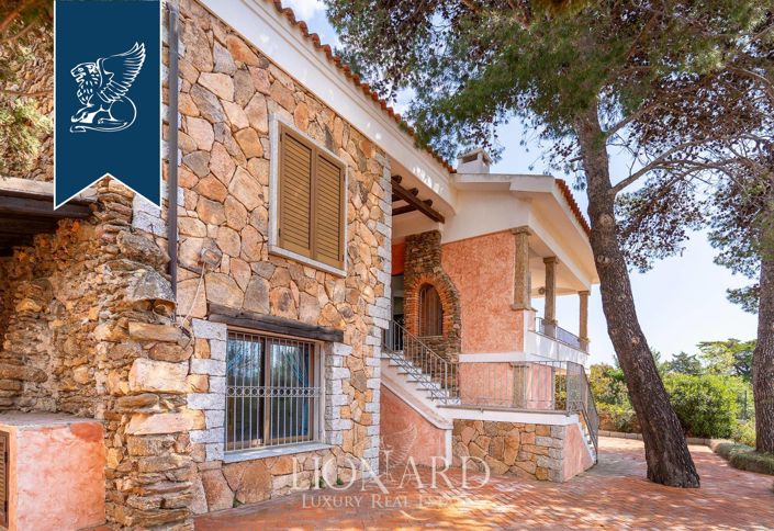 Image No.12-5 Bed Villa for sale