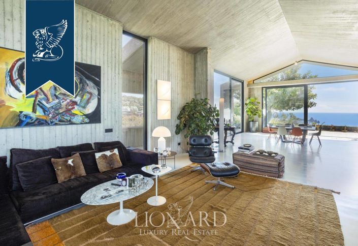 Image No.17-Villa de 4 chambres à vendre à Aci Castello