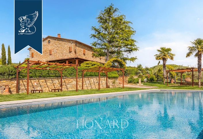 Image No.6-Ferme de 8 chambres à vendre à Civitella in Val di Chiana