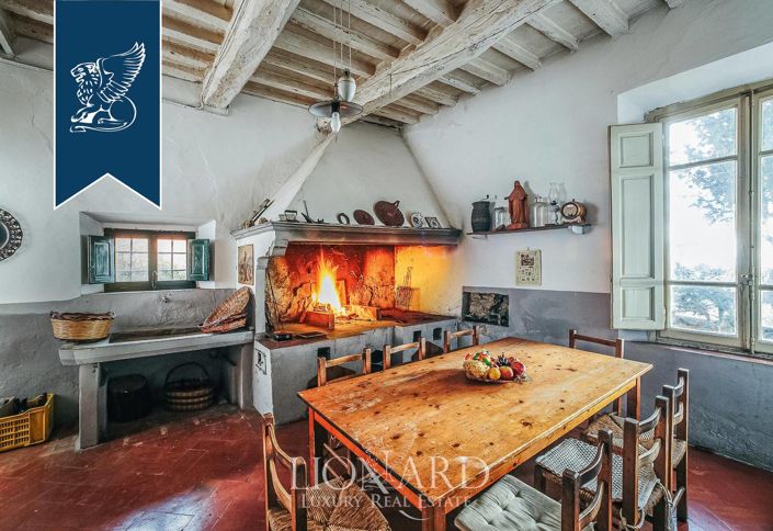 Image No.26-15 Bed Farmhouse for sale