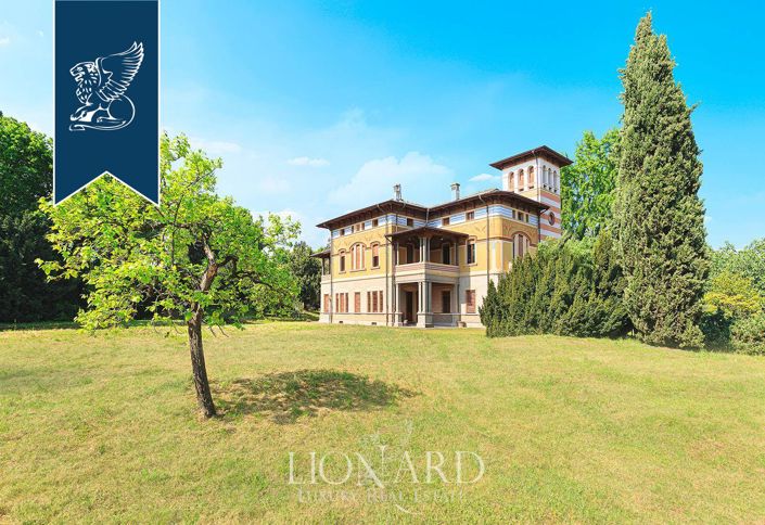 Image No.2-Villa de 9 chambres à vendre à Casalgrande