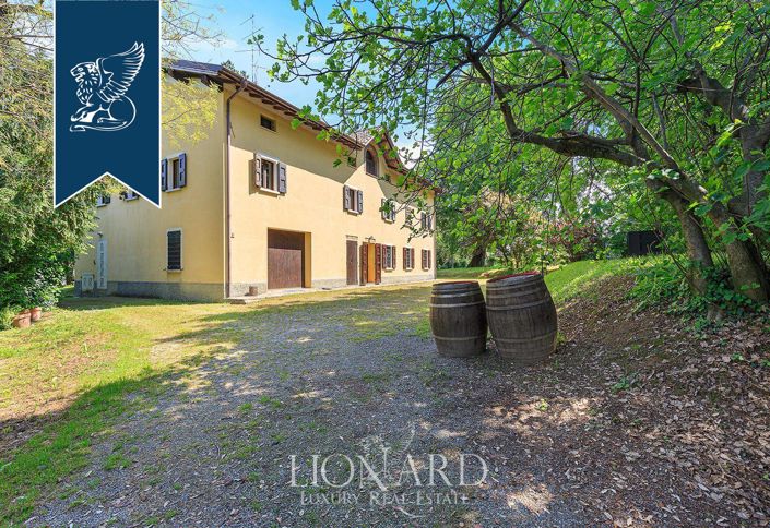 Image No.8-Villa de 9 chambres à vendre à Casalgrande