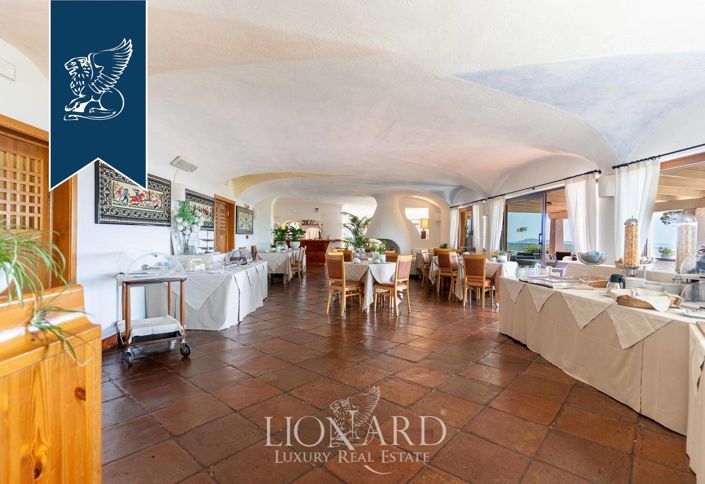 Image No.12-33 Bed Hotel for sale