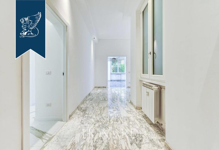 Image No.3-3 Bed Apartment for sale