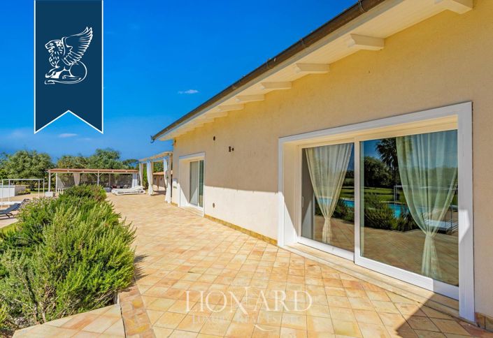 Image No.16-Villa de 7 chambres à vendre à Siracusa