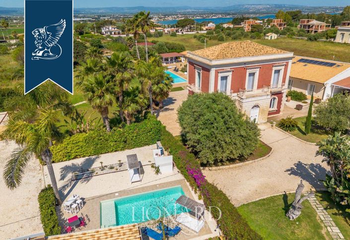 Image No.3-Villa de 7 chambres à vendre à Siracusa