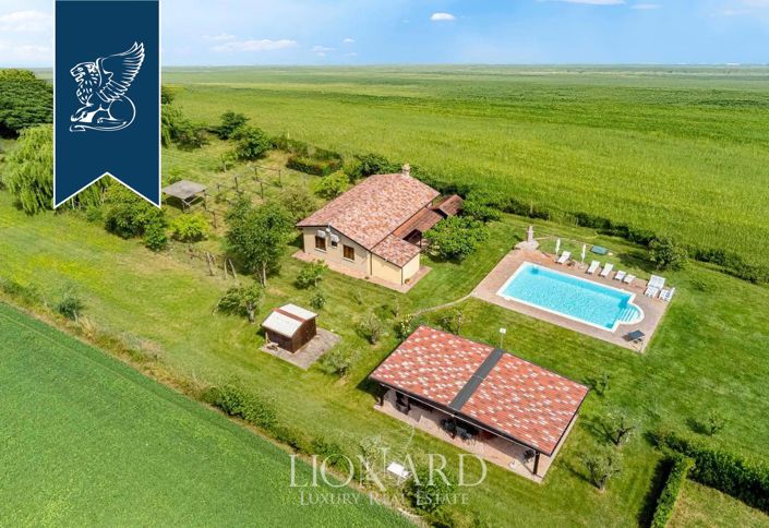 Image No.2-Villa de 6 chambres à vendre à Bénévent