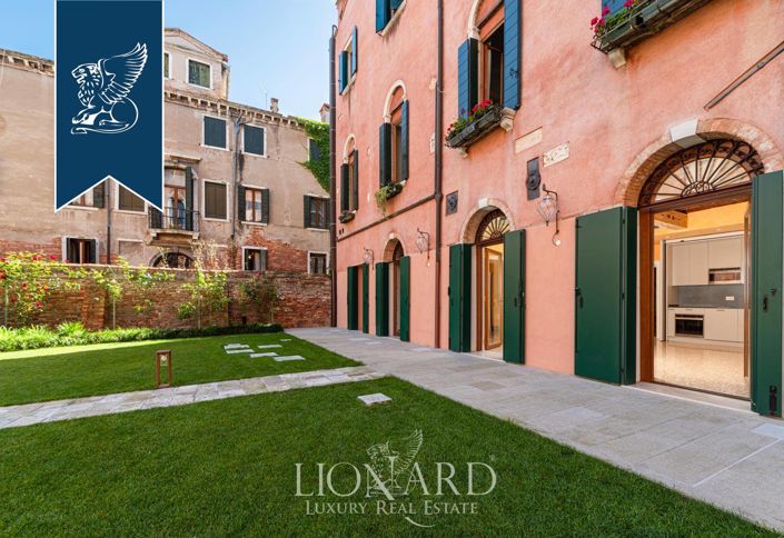 Image No.4-4 Bed Apartment for sale