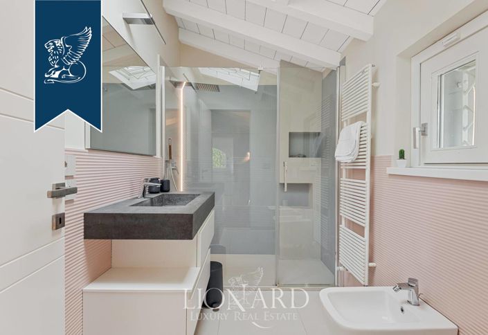 Image No.18-Villa de 3 chambres à vendre à Lucca