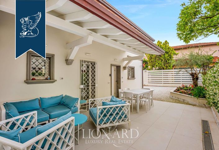 Image No.2-Villa de 3 chambres à vendre à Lucca