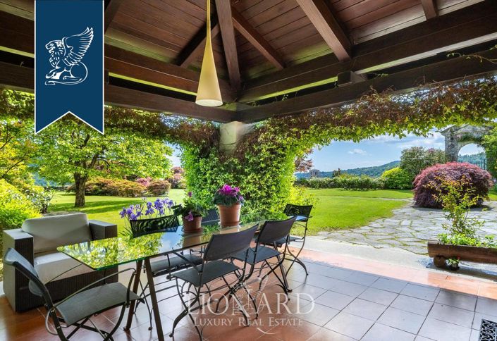 Image No.13-8 Bed Villa for sale