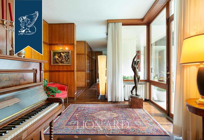 Image No.18-4 Bed Villa for sale