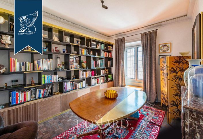 Image No.9-3 Bed Apartment for sale