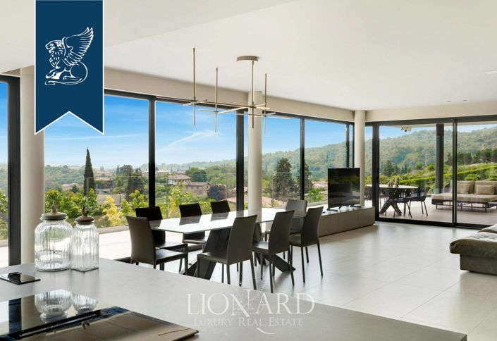 Image No.12-Villa de 9 chambres à vendre à Salò