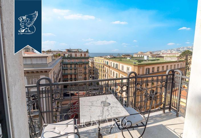 Image No.14-13 Bed Hotel for sale