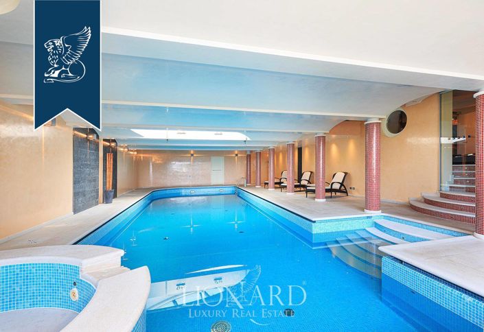 Image No.10-5 Bed Villa for sale