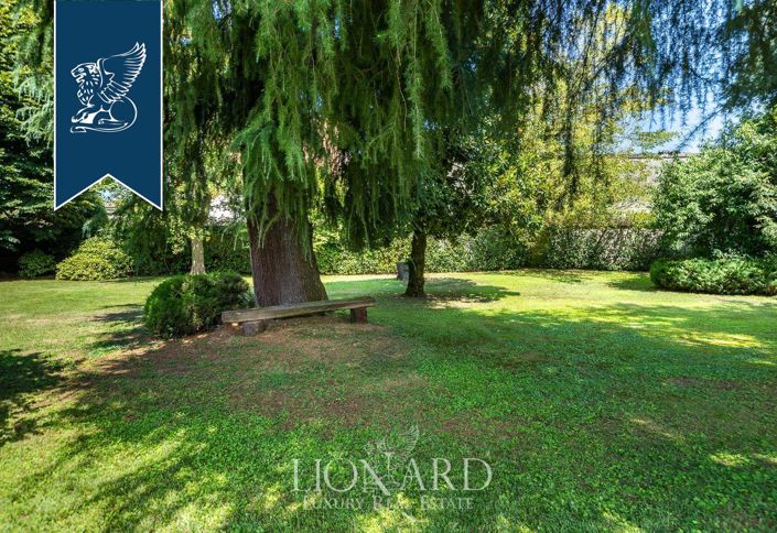 Image No.6-5 Bed Villa for sale