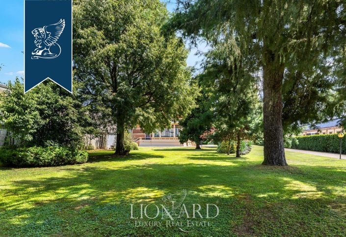 Image No.7-5 Bed Villa for sale