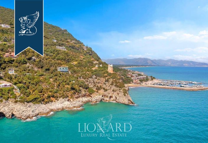 Image No.3-Villa de 4 chambres à vendre à San Felice Circeo