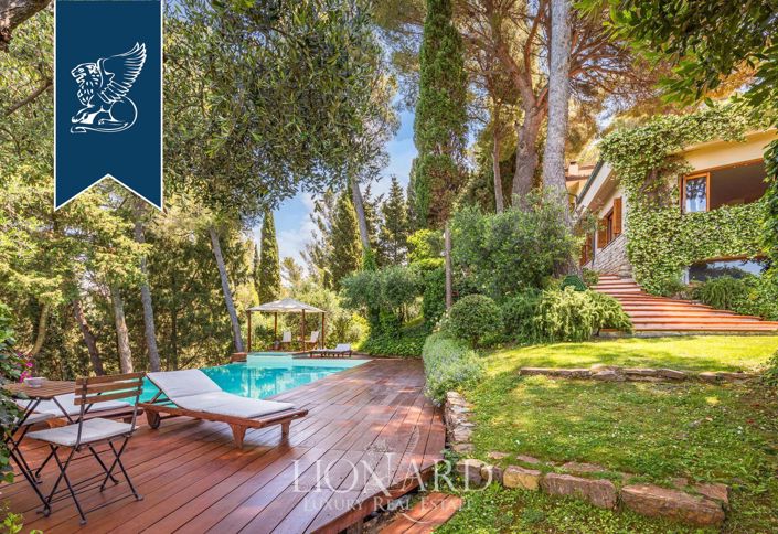 Image No.6-8 Bed Villa for sale