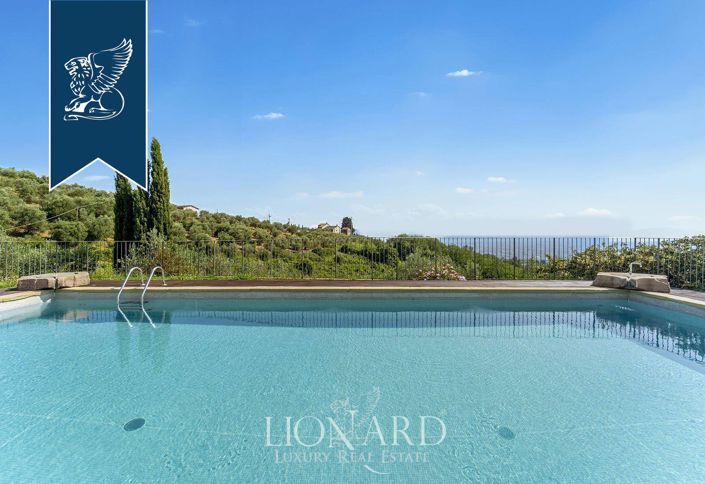 Image No.4-11 Bed Hotel for sale