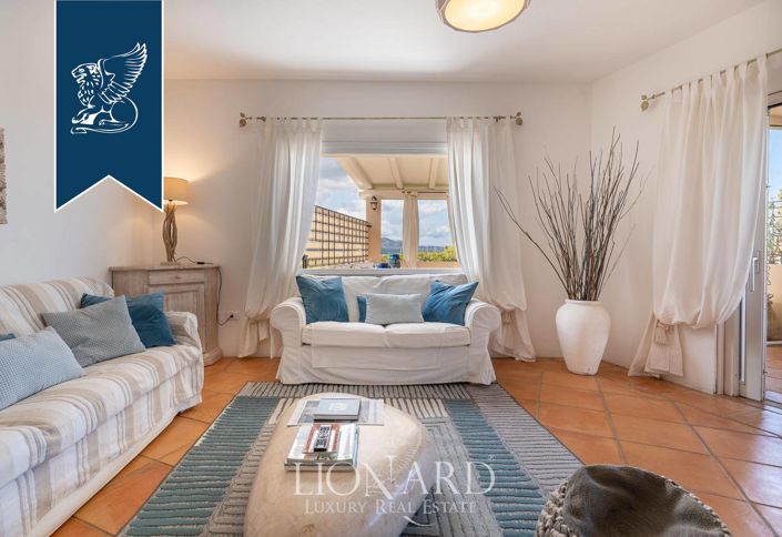 Image No.17-5 Bed Villa for sale