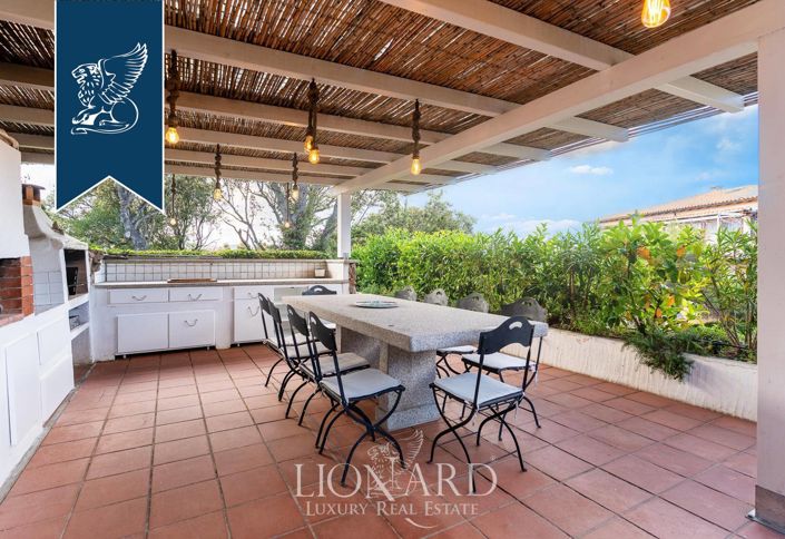 Image No.9-5 Bed Villa for sale