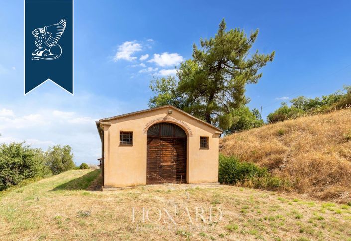 Image No.14-36 Bed Villa for sale