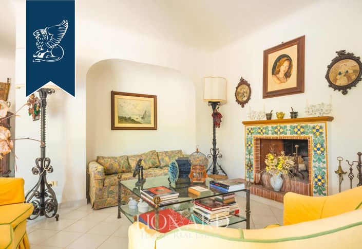 Image No.19-Villa de 10 chambres à vendre à San Felice Circeo