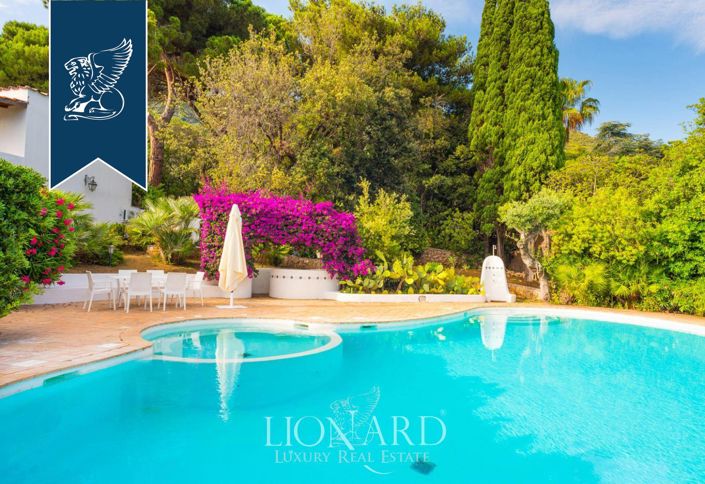 Image No.3-Villa de 10 chambres à vendre à San Felice Circeo