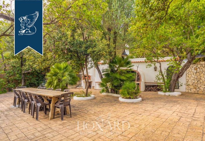 Image No.9-Villa de 10 chambres à vendre à San Felice Circeo