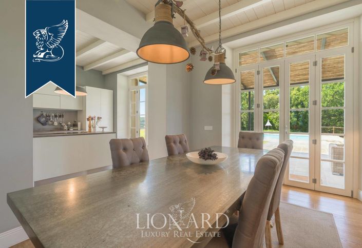 Image No.16-5 Bed Villa for sale