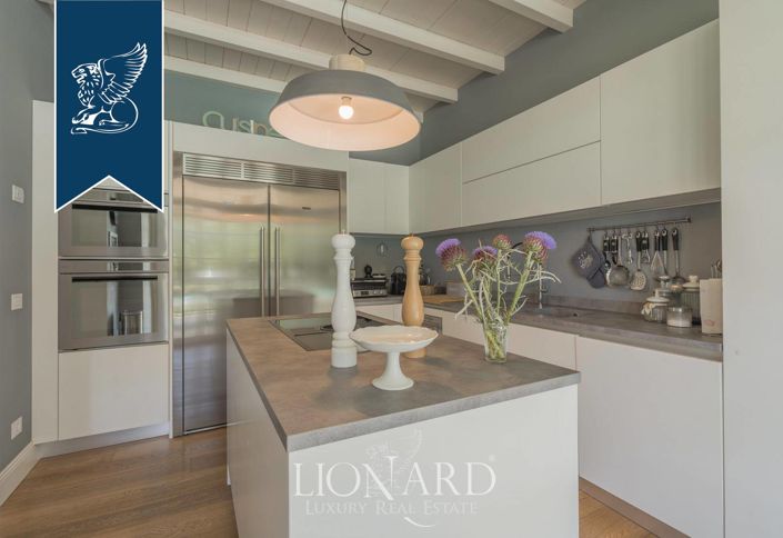 Image No.19-5 Bed Villa for sale