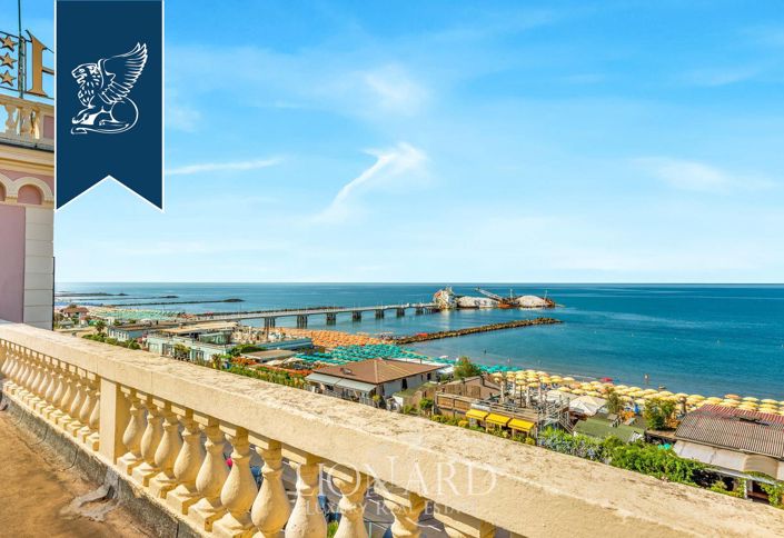 Image No.2-32 Bed Hotel for sale