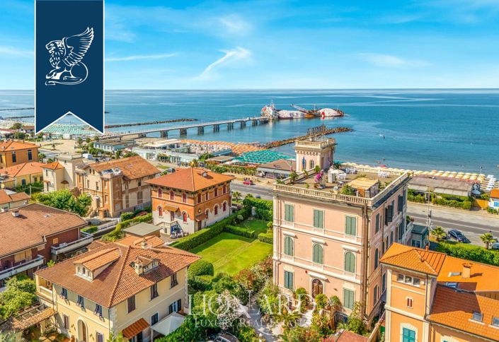 Image No.3-32 Bed Hotel for sale