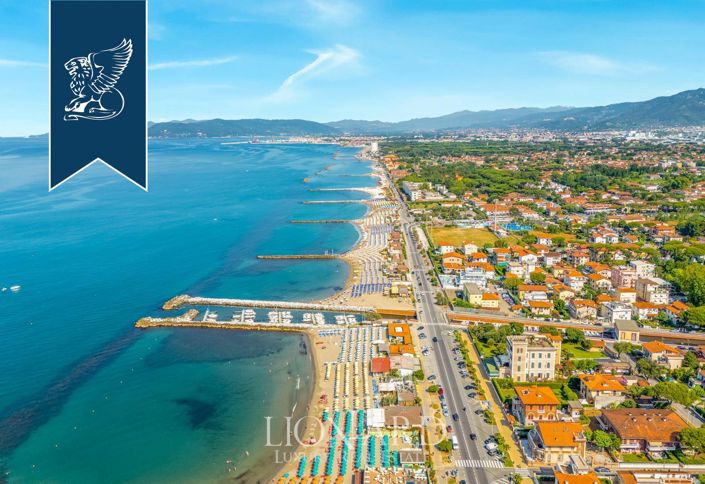 Image No.5-32 Bed Hotel for sale