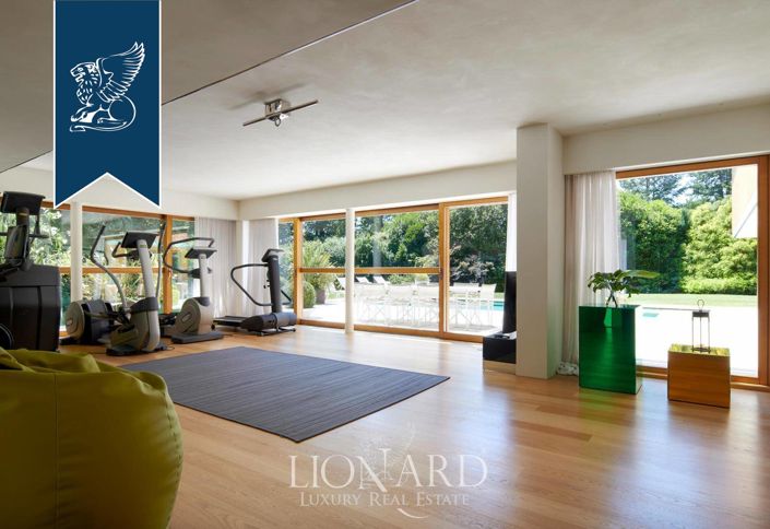 Image No.15-5 Bed Villa for sale