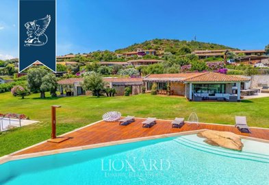 1 - San Teodoro, Villa