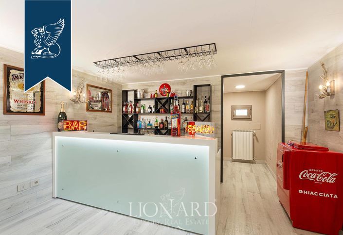 Image No.16-7 Bed Villa for sale